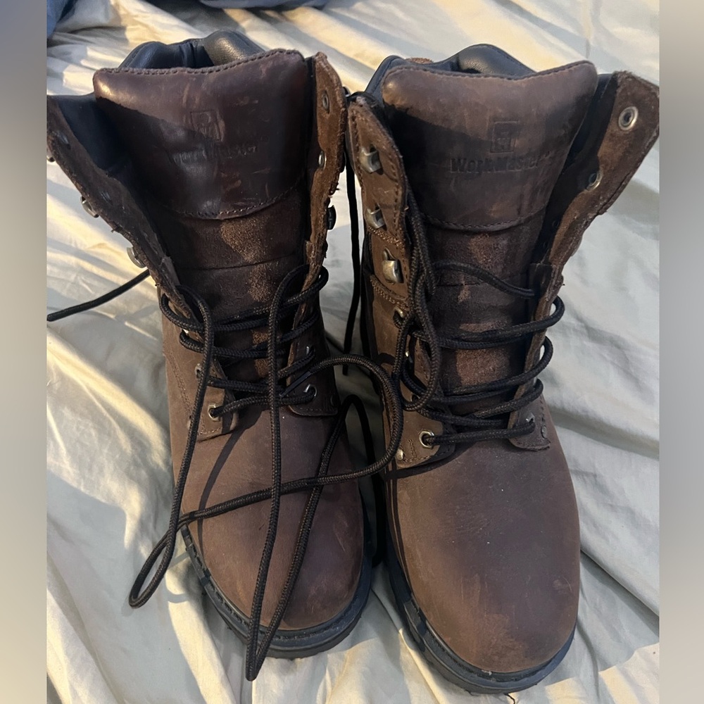 WORKMAN BROWN BOOTS!